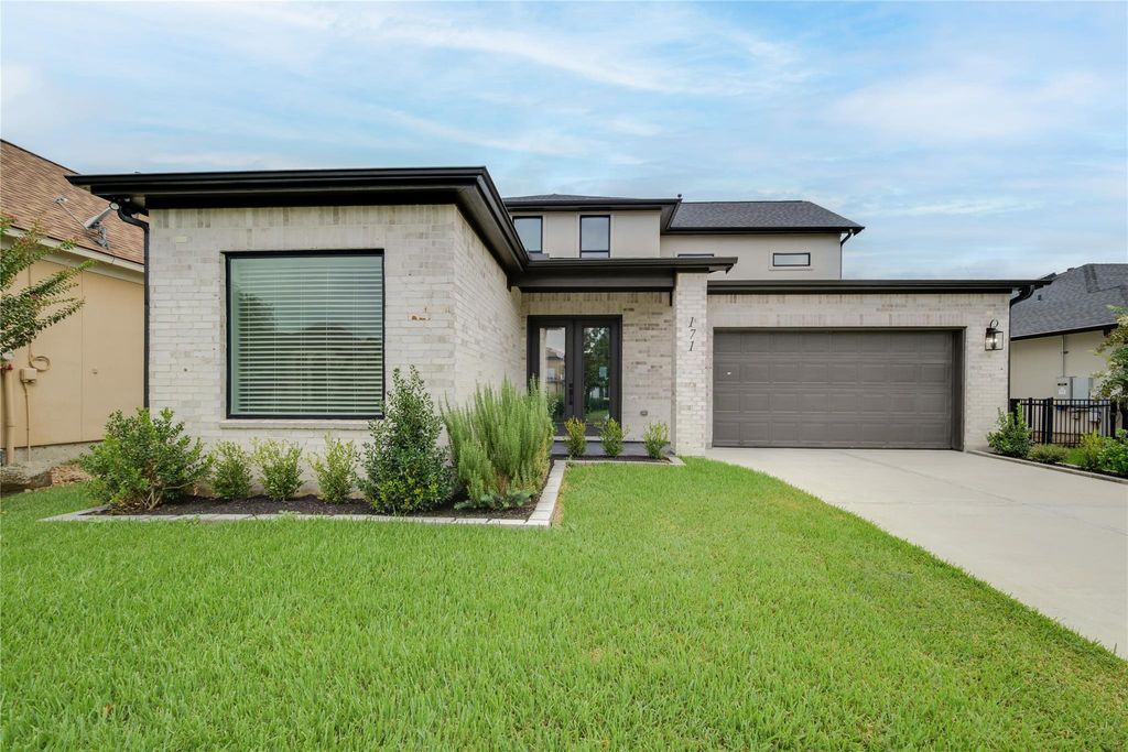 Photo of 171 Waterford Way, Montgomery, TX 77356 (MLS # 29172877)