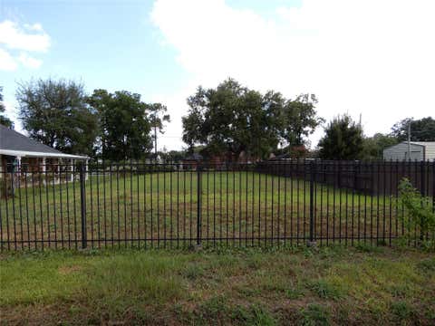 Vacant Land For Sale - 8004 Gulick Lane<br/> Houston, TX 77075