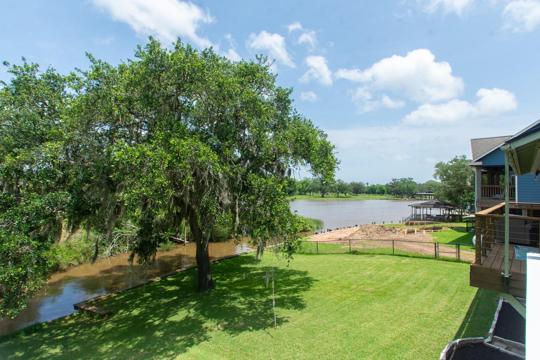 6842 County Road 659