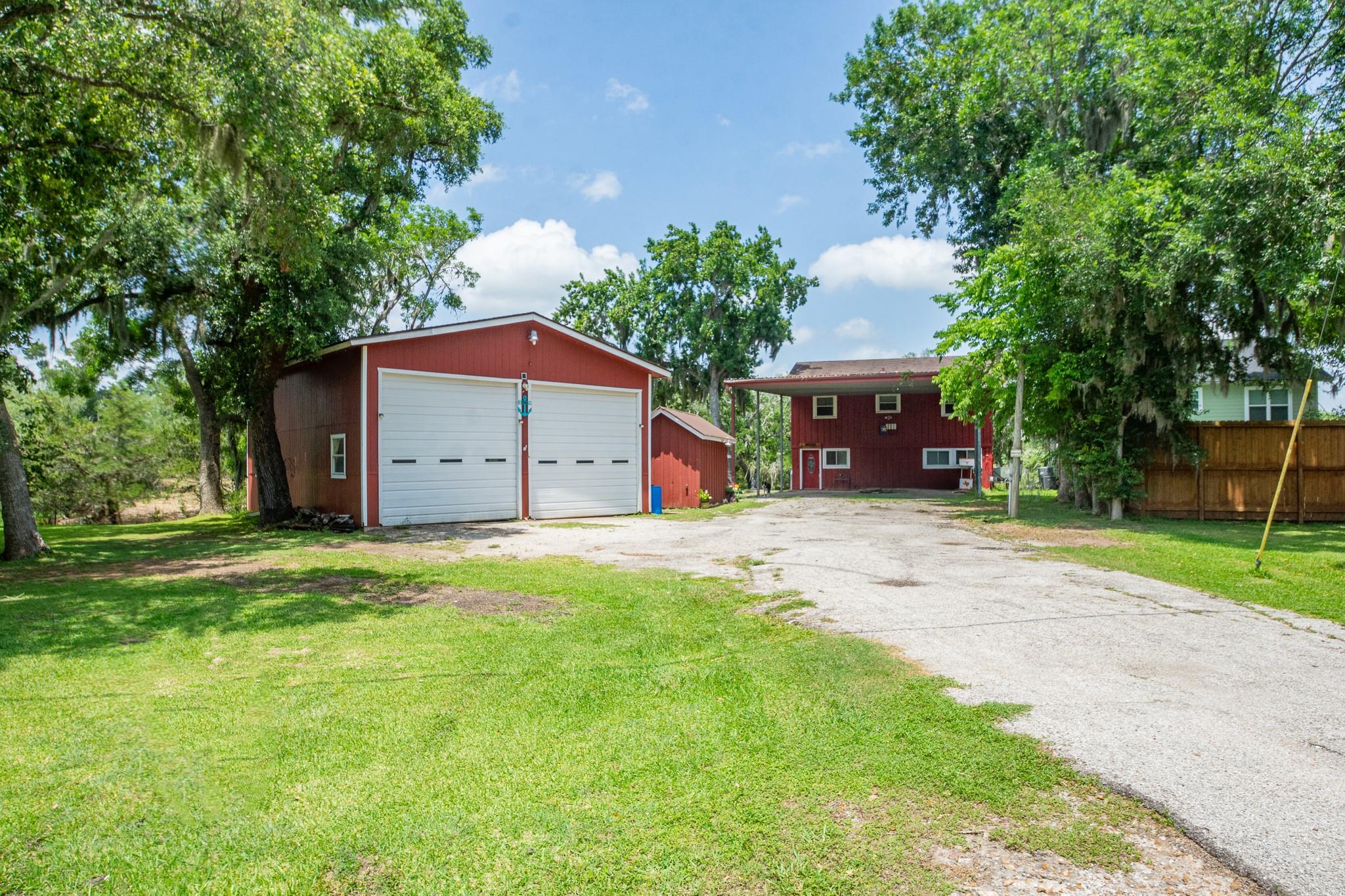 6842 County Road 659