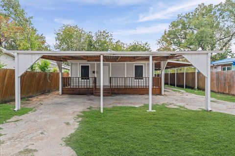 Photo of 320 Delaware Street, Houston, TX 77029 (MLS # 65818329)