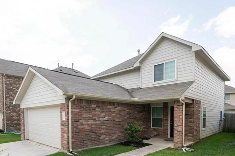 Photo of 11922 Pia Drive, Houston, TX 77044 (MLS # 2571078)