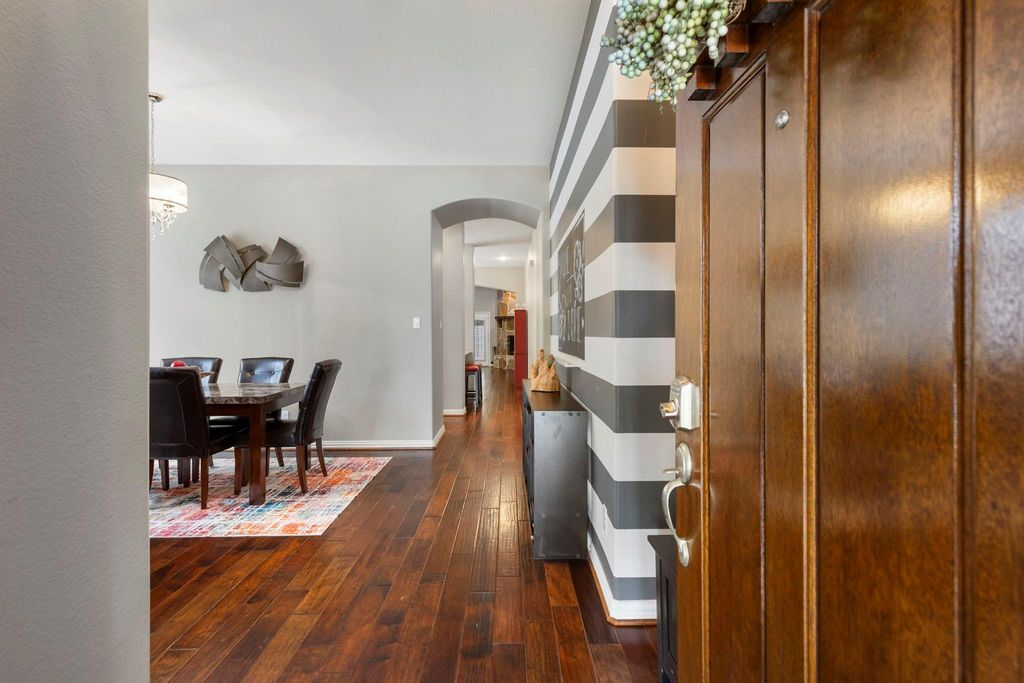 Photo of 6923 Sanders Hill Lane, Humble, TX 77396 (MLS # 70539378)