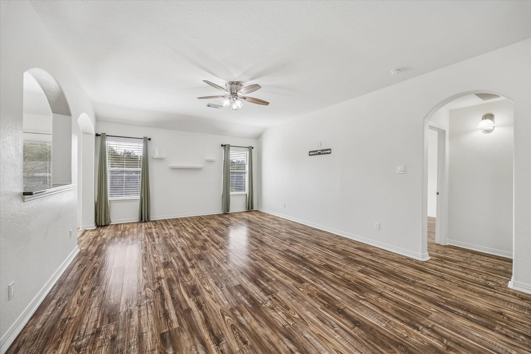 7315 Lyndhurst Village Lane