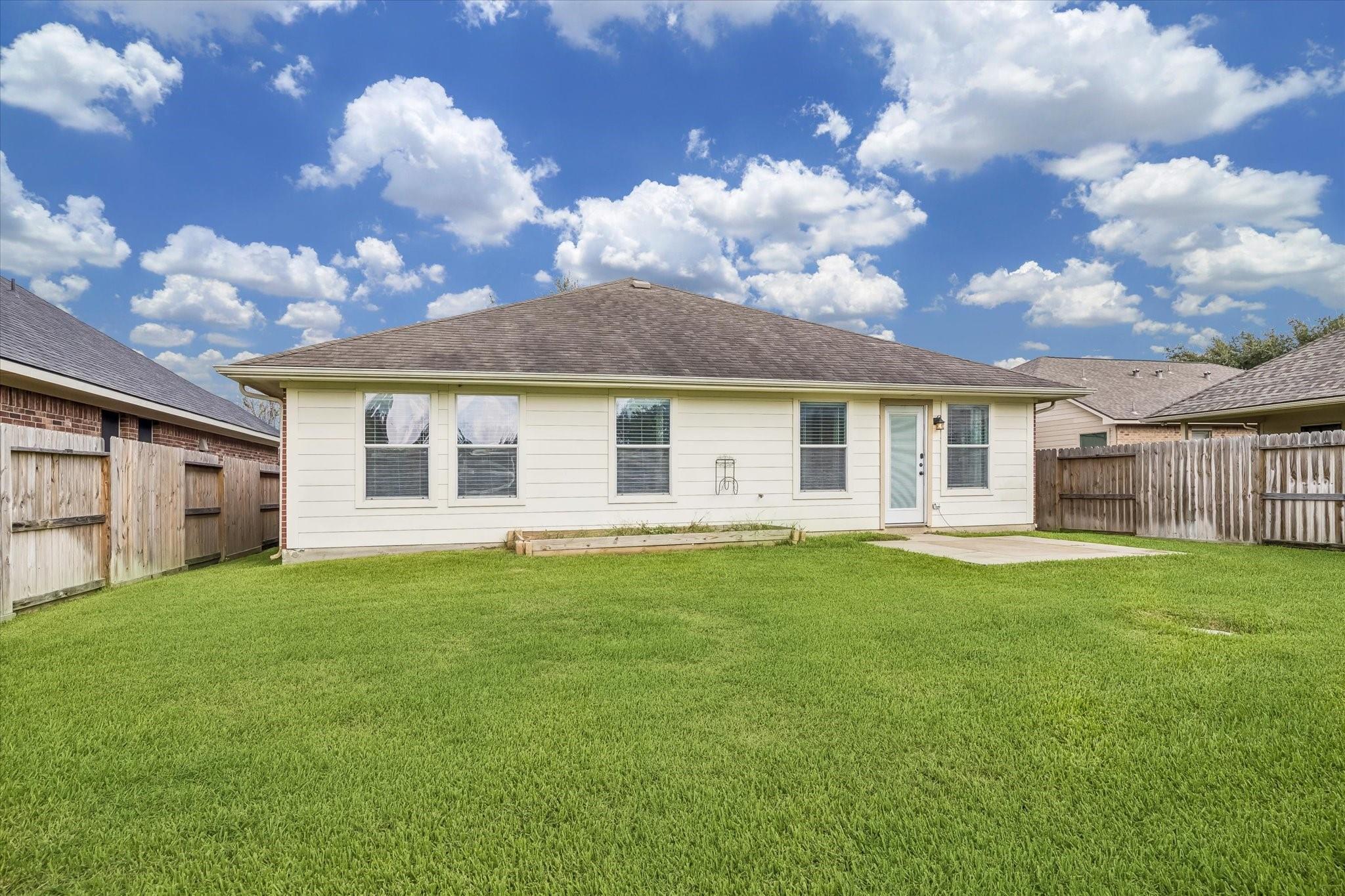 7315 Lyndhurst Village Lane