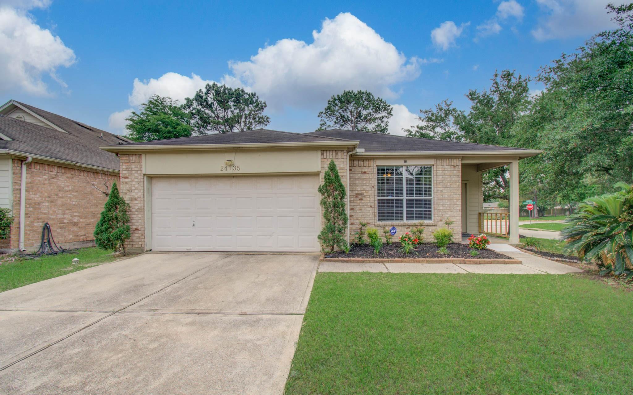 24135 Pinecreek Point