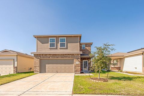 Photo of 10622 Cashew Run Lane, Houston, TX 77075 (MLS # 39432651)