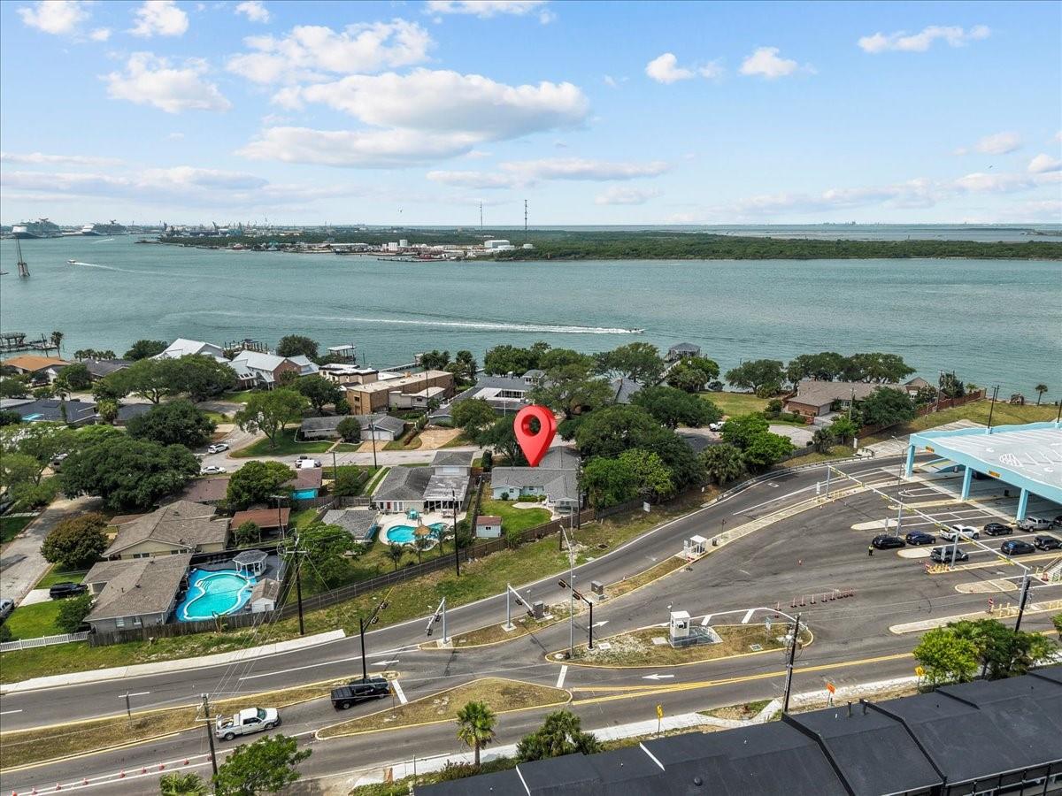 1506 Harbor View Circle