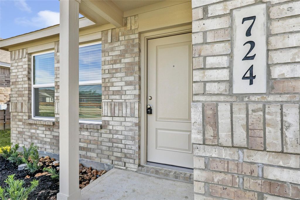 Photo of 724 Zuppino Lane, Huffman, TX 77336 (MLS # 13416370)