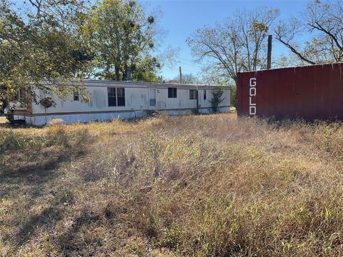 310 Stockdale Street Cuero TX 77954