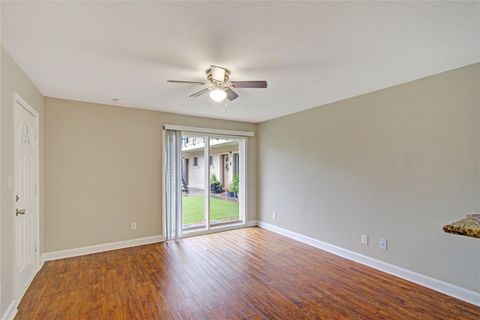 Photo of 5701 Schumacher Lane #1, Houston, TX 77057 (MLS # 5002377)