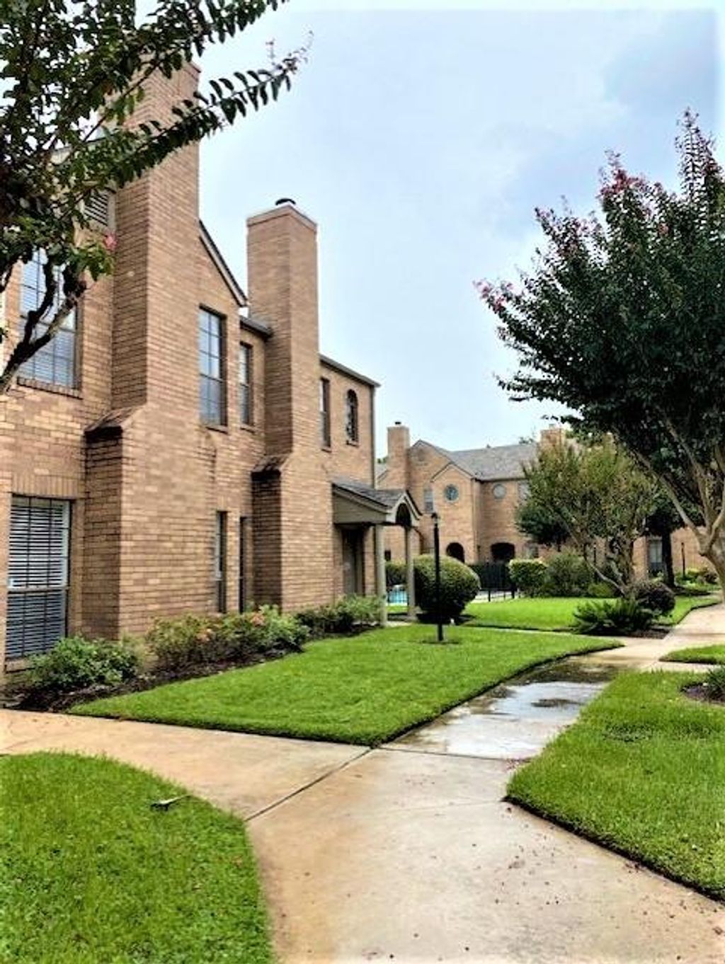 Photo of 3300 Bellefontaine Street #4, Houston, TX 77025 (MLS # 60257826)