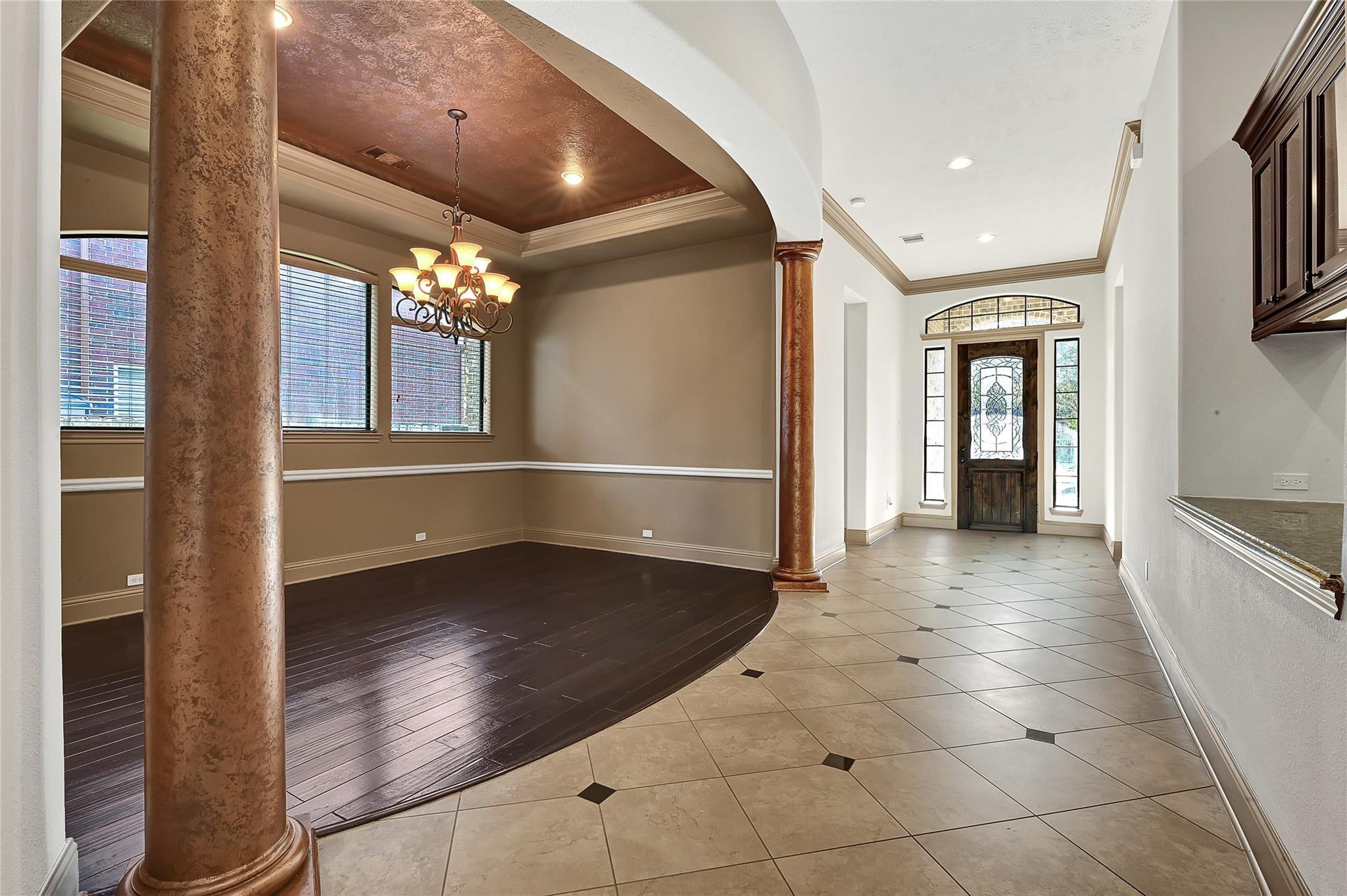 6223 Duke Trail Lane