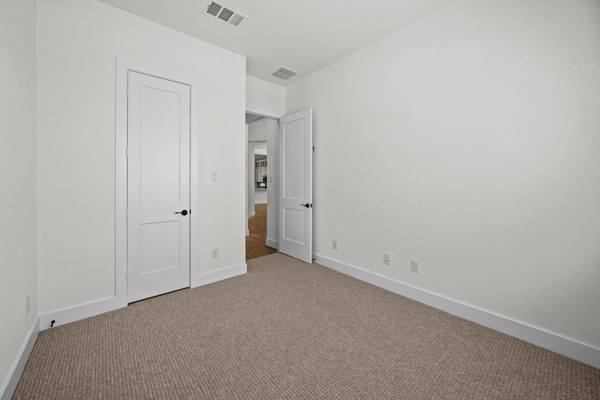 11218 White Crownbeard Drive