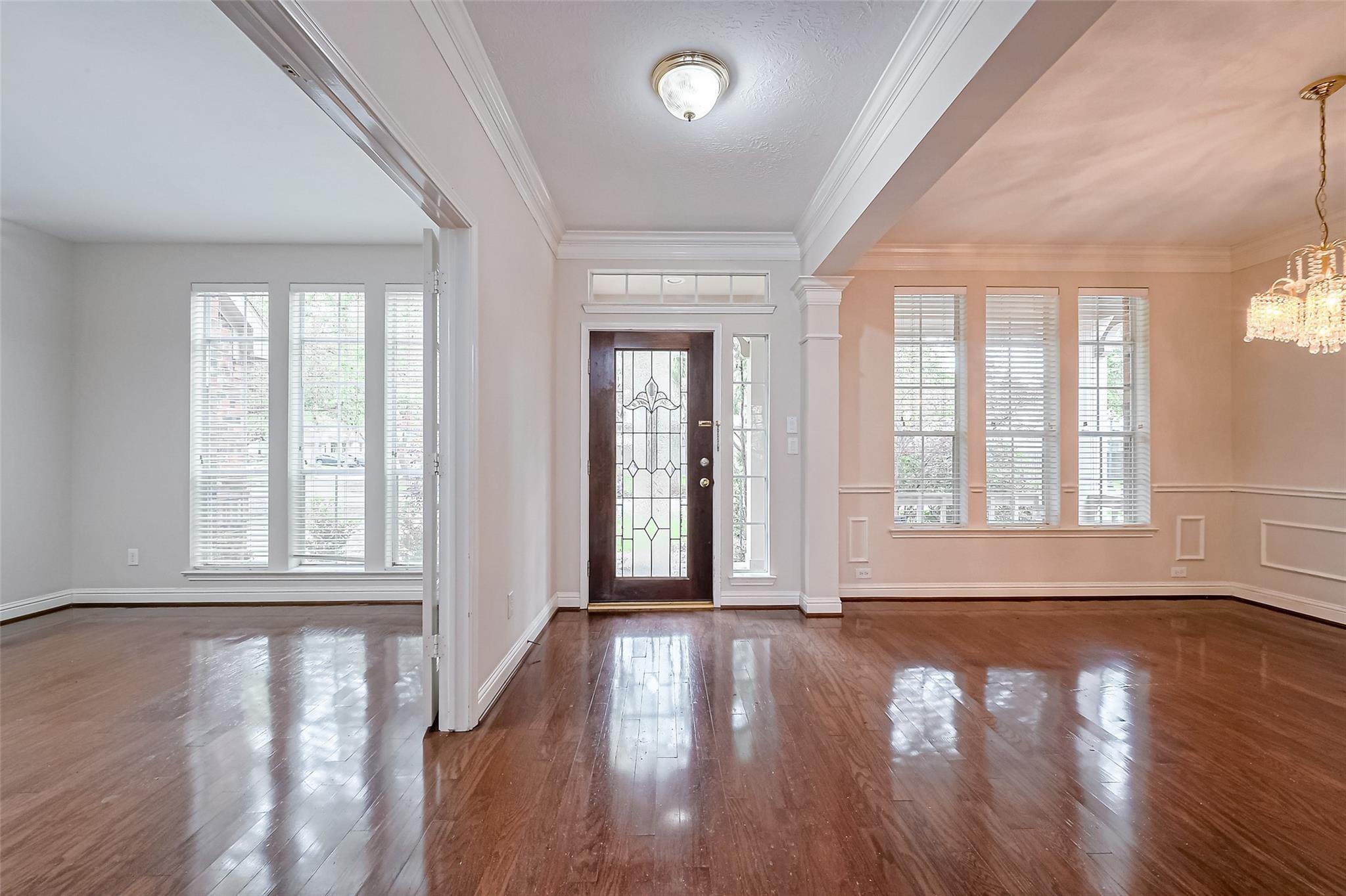 5547 Cranston Court