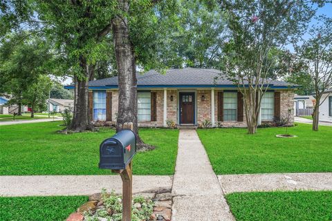 Photo of 1923 Briarcreek Boulevard, Houston, TX 77073 (MLS # 60609460)