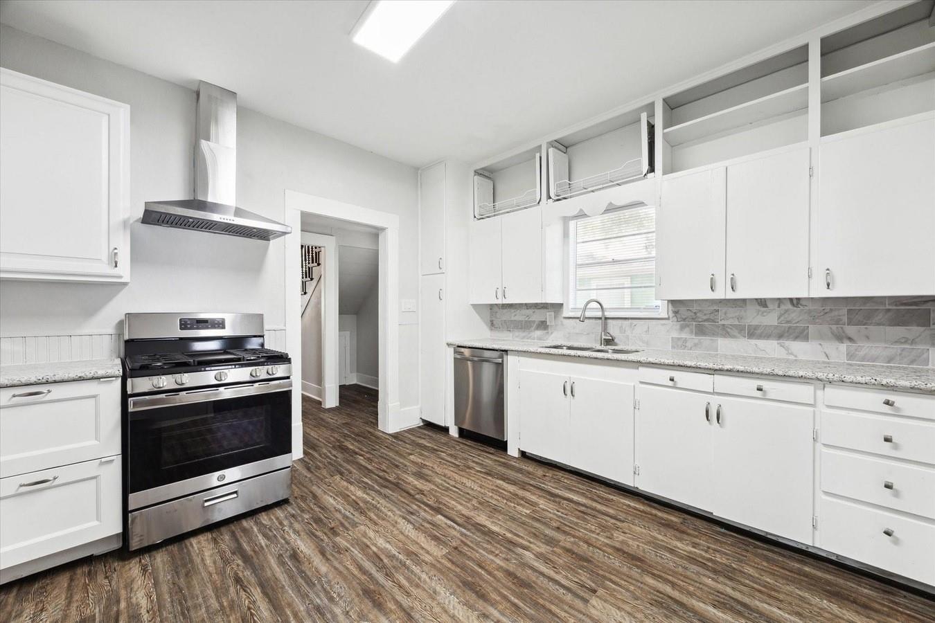 318 6th Avenue N