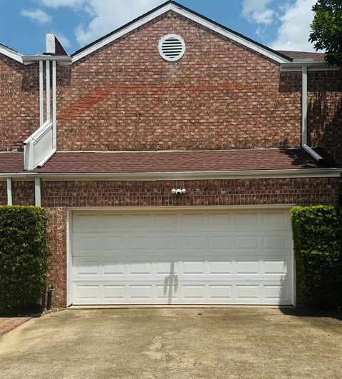 Photo of 2413 Potomac Drive #D, Houston, TX 77057 (MLS # 20672741)