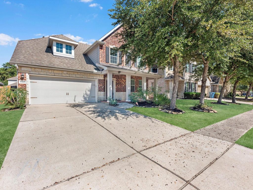 Photo of 13307 Bomoseen Lake Road, Houston, TX 77044 (MLS # 45098980)