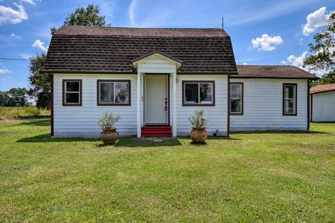 Photo of 5148 Fm 457, Bay City, TX 77414 (MLS # 39539011)