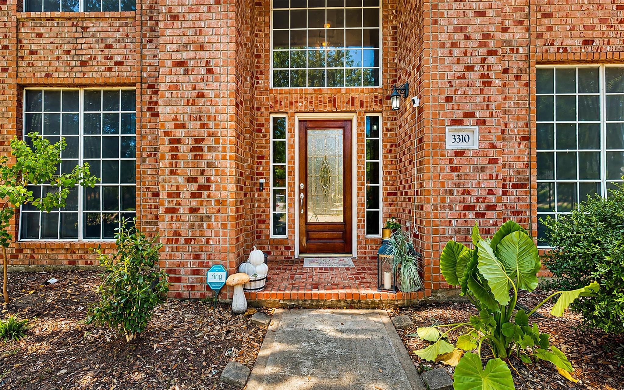 3310 Aspenbrook Ct Court