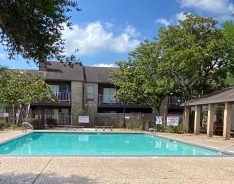 Apartment For Rent - 6633 W Airport Boulevard #1308<br/> Houston, TX 77035