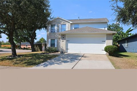 Photo of 13518 Sherman Oaks Drive, Houston, TX 77085 (MLS # 5153128)