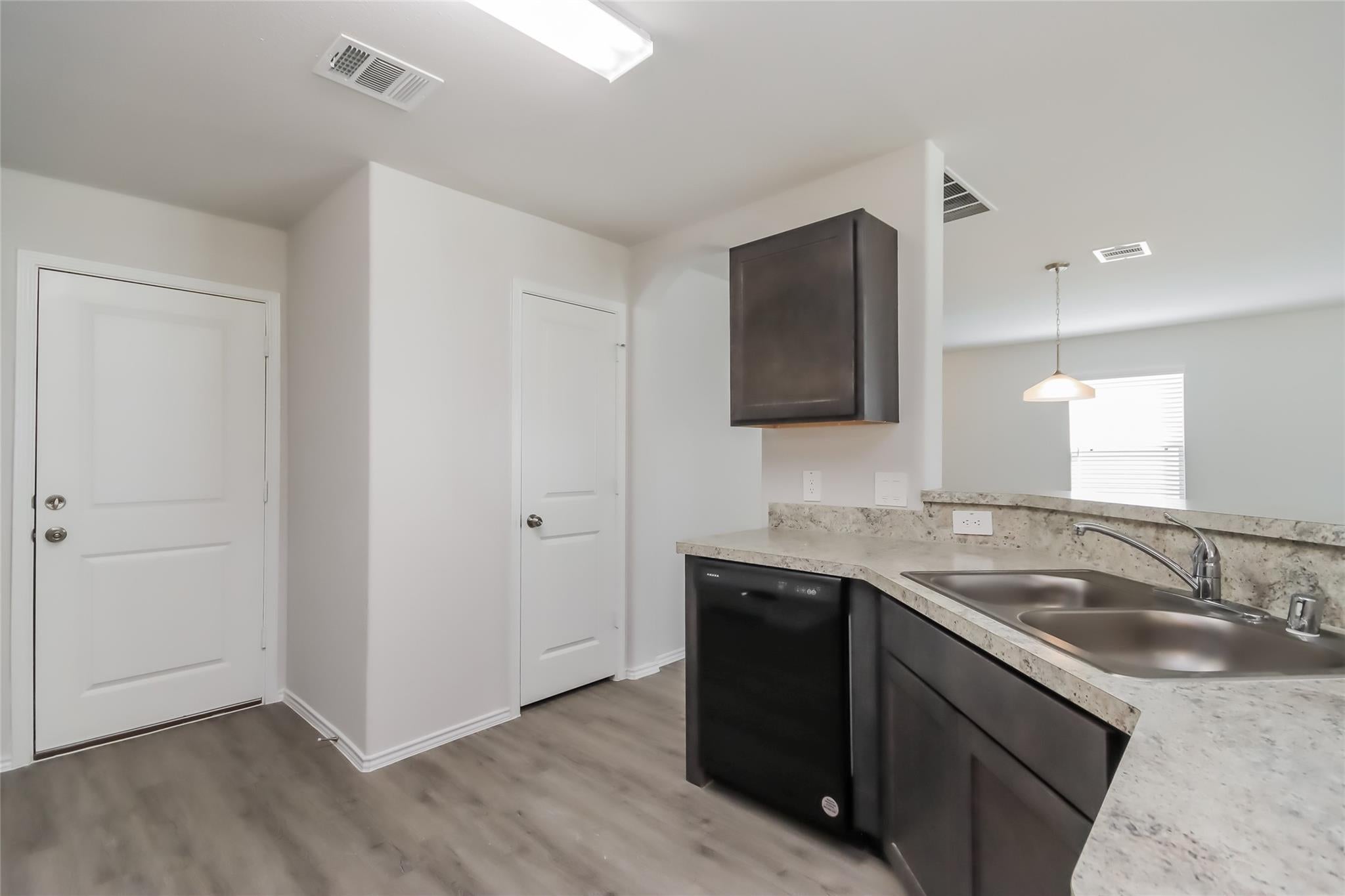 4914 Banyan Tree Trail
