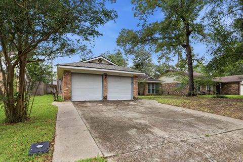 Homes For Sale - 313 Bois D Arcade Drive<br/> Montgomery County, Conroe, TX 77301