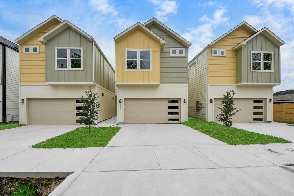 Photo of 7542 Charlie Street, Houston, TX 77088 (MLS # 81039775)