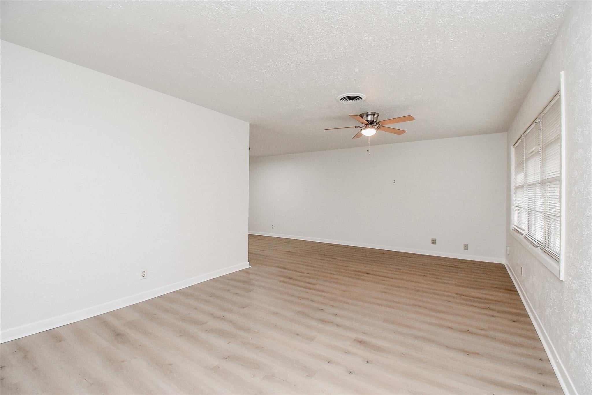731 Dunwick Lane