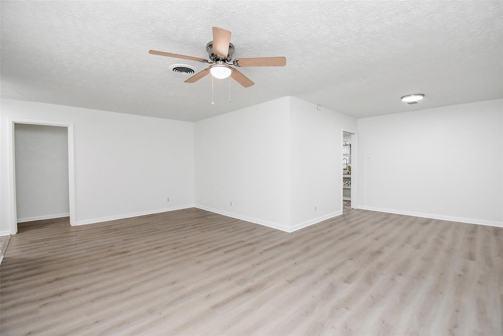 731 Dunwick Lane