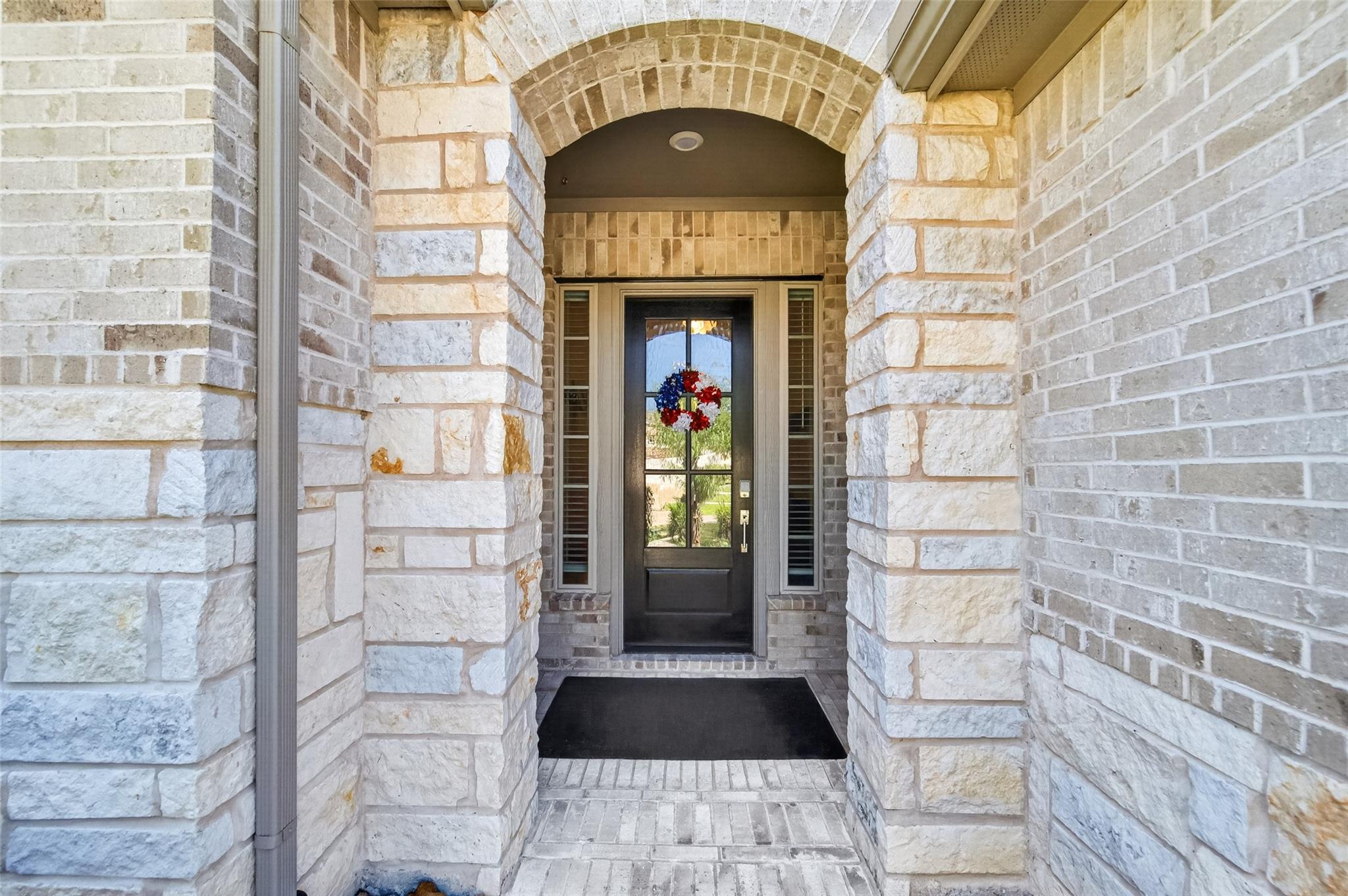 13118 Six Rivers Drive