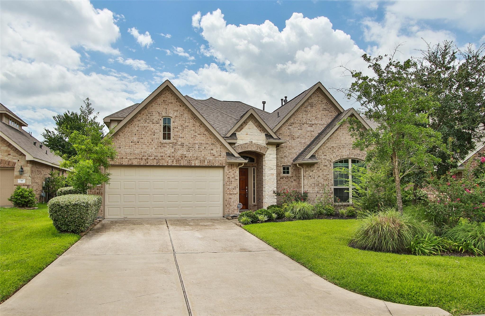 34 Estherwood Place