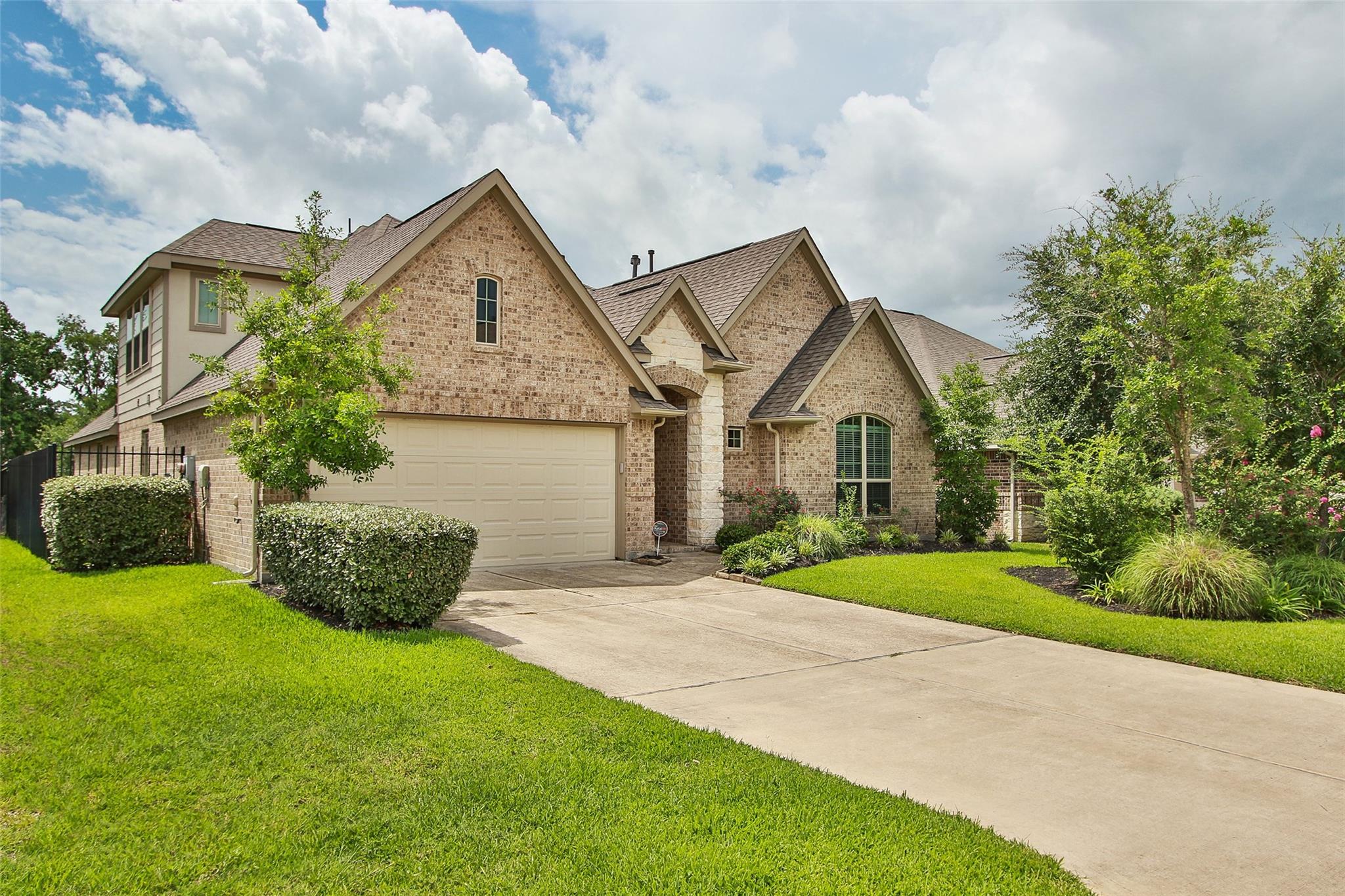 34 Estherwood Place