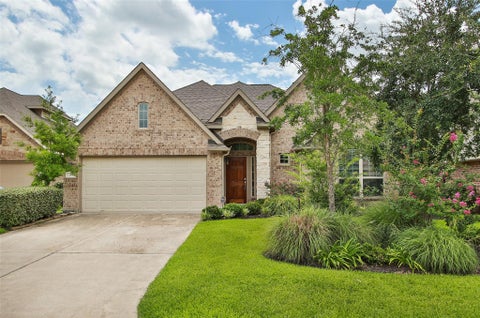 Photo of 34 Estherwood Place, The Woodlands, TX 77354 (MLS # 42161425)
