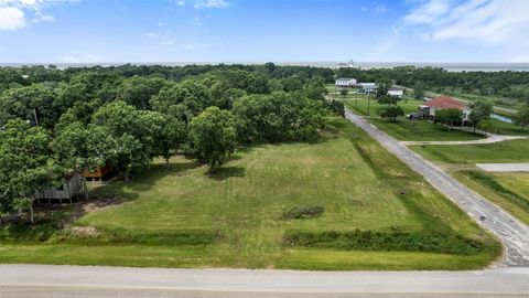 Vacant Land For Sale - Oak Island Drive<br/> Chambers County, Anahuac, TX 77514