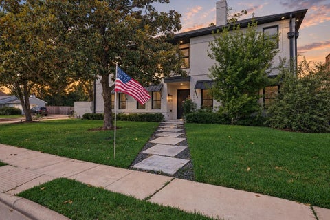 Photo of 1601 Pine Chase Drive, Houston, TX 77055 (MLS # 68242727)
