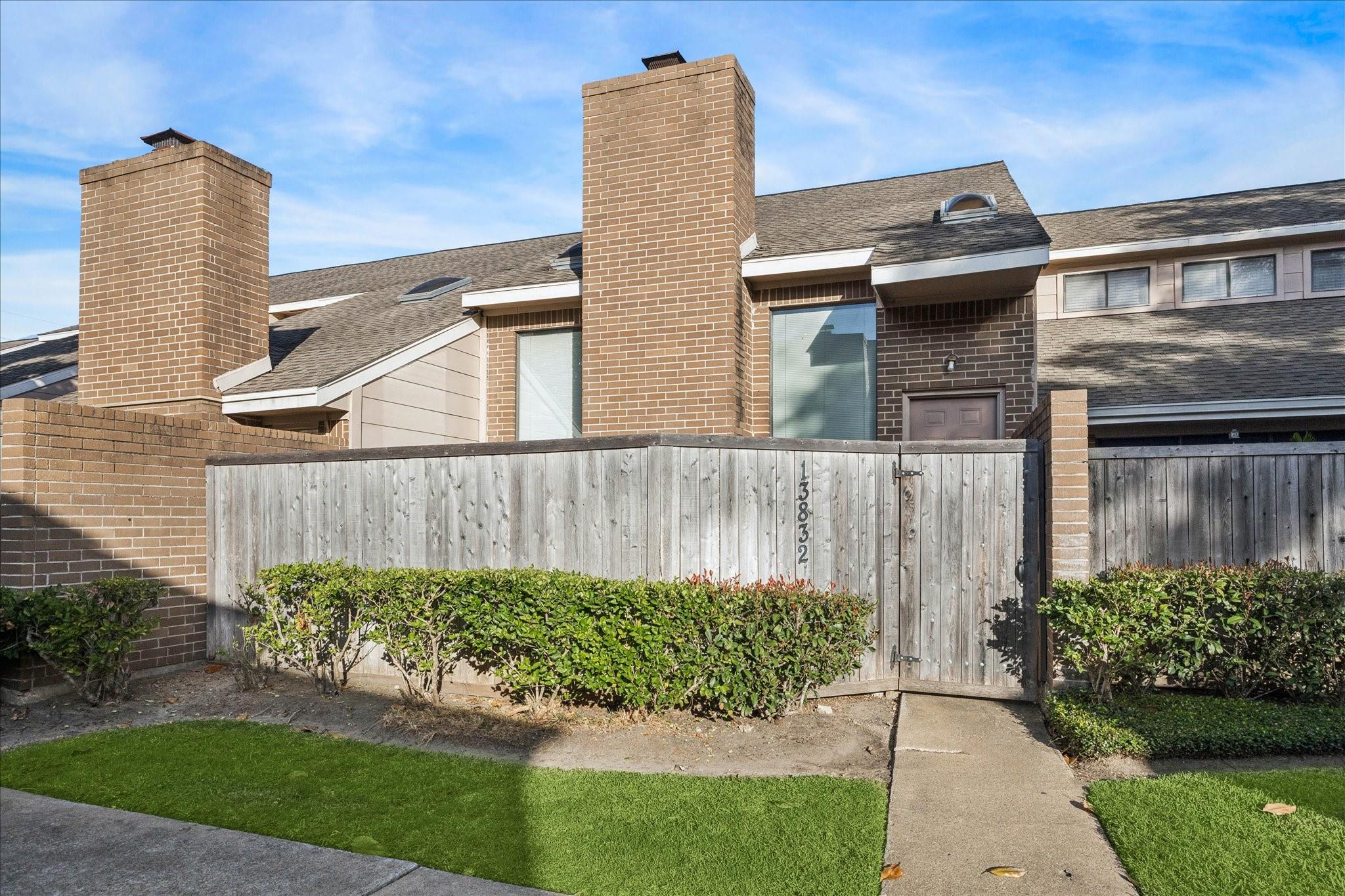 13832 Hollowgreen Drive 102