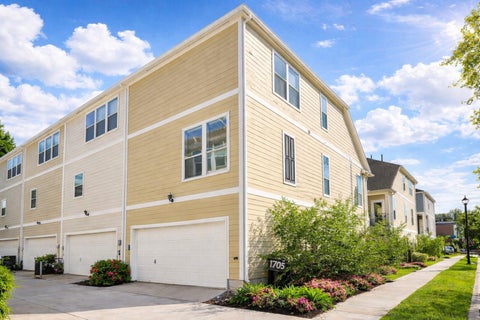 Photo of 1705 Stuart Street, Houston, TX 77004 (MLS # 20324092)