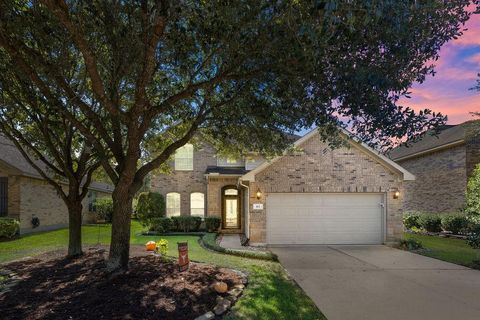 Photo of 163 N Hawkhurst Circle, The Woodlands, TX 77354 (MLS # 19758680) Photo of 163 N Hawkhurst Circle, The Woodlands, TX 77354 (MLS # 19758680)
