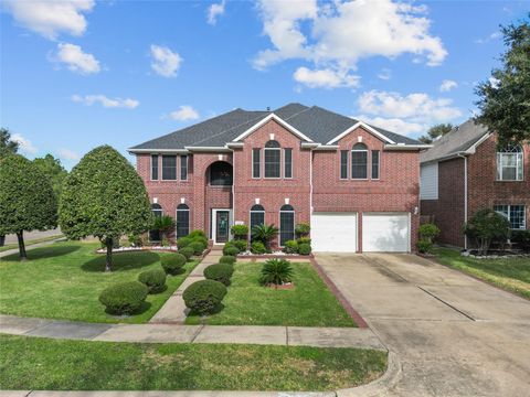 Photo of 11319 Windy Dawn Drive, Pearland, TX 77584 (MLS # 17810774)