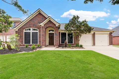 Photo of 16206 Waiting Spring Circle, Houston, TX 77095 (MLS # 16520770)