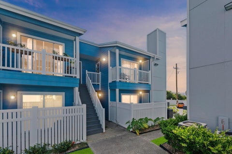 Photo of 3506 Cove View Boulevard #812, Galveston, TX 77554 (MLS # 20184920)