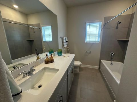 Tiny photo for 3110 Valley Peak Drive Dr, Houston, TX 77063 (MLS # 71059099)