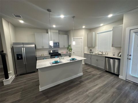 Tiny photo for 3110 Valley Peak Drive Dr, Houston, TX 77063 (MLS # 71059099)