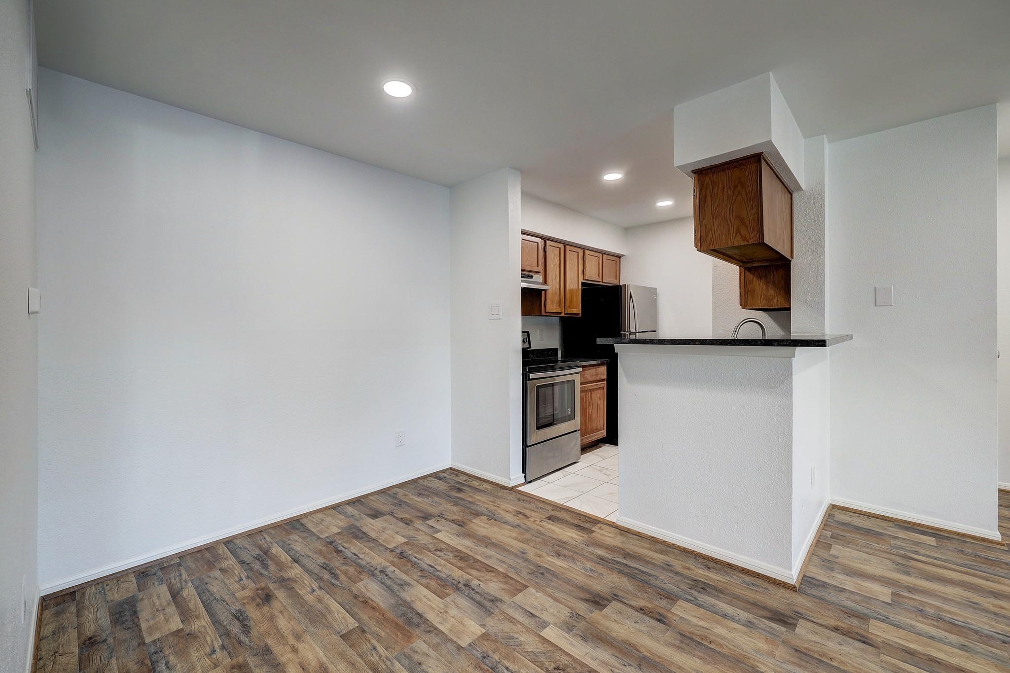 11201 Lynbrook Drive 3818