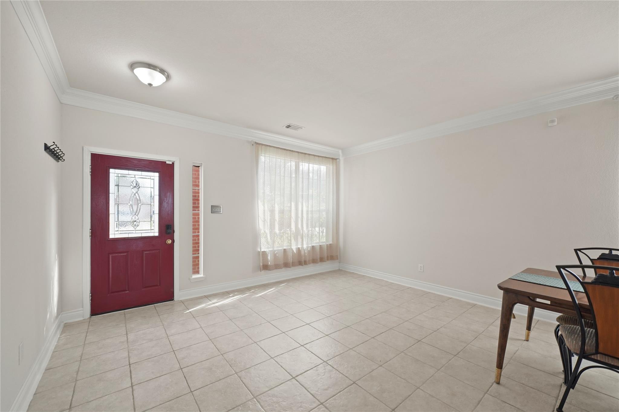 2214 Tremont Trail Lane