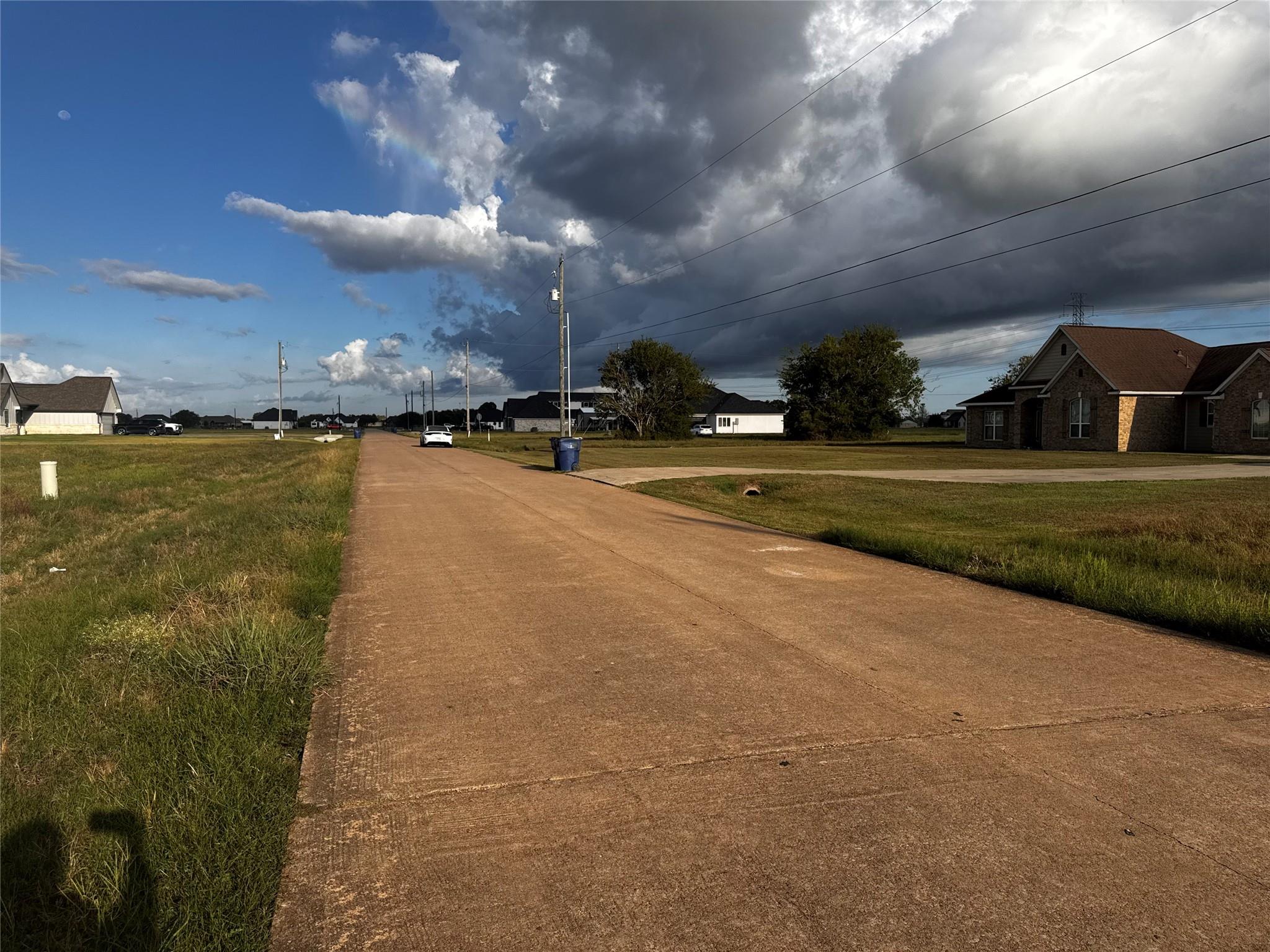 490 Angus Trail