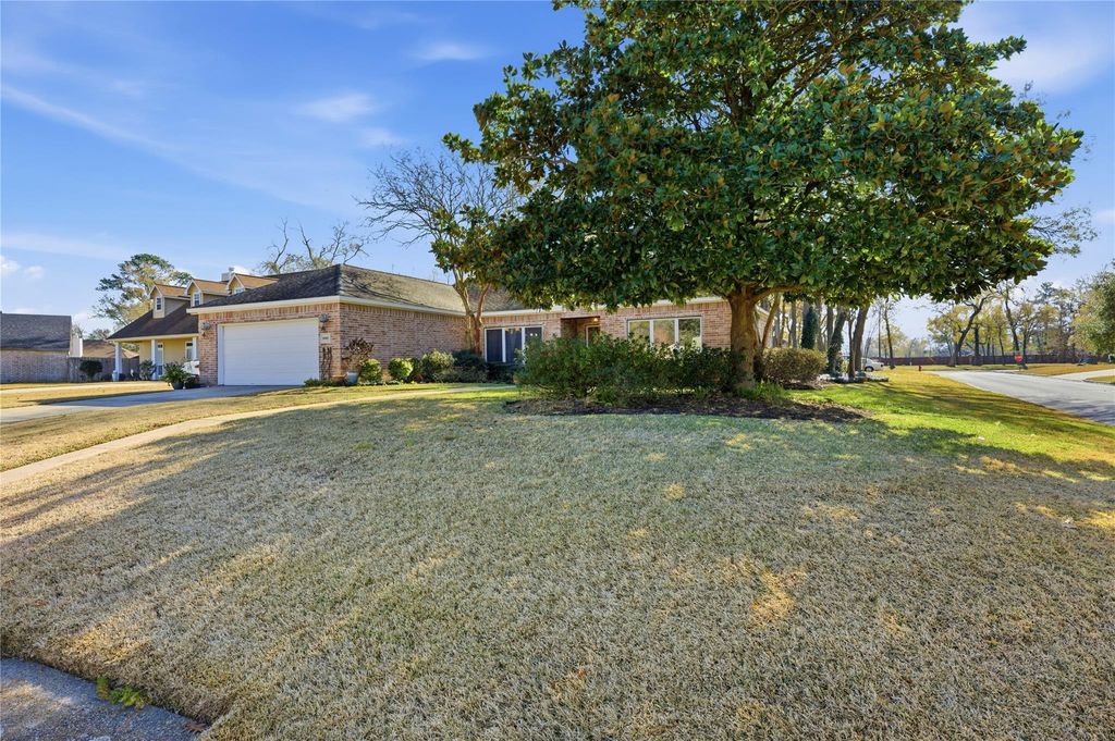 Photo of 16402 Porpoise Court, Crosby, TX 77532 (MLS # 88153247)